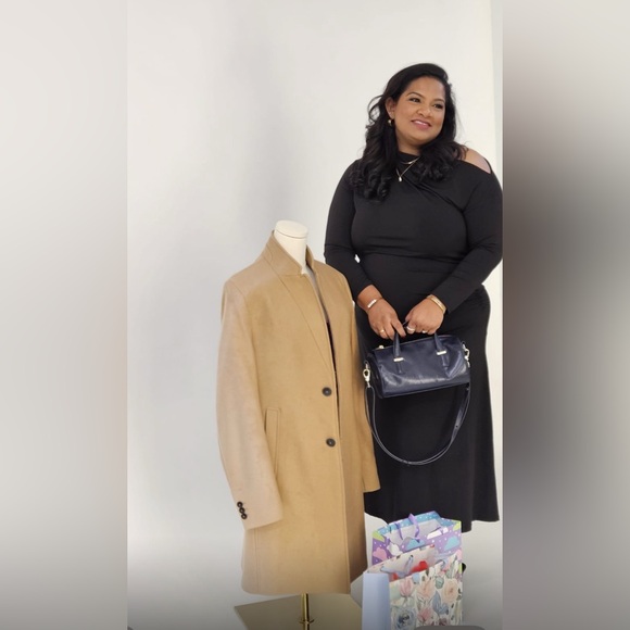 Meet your Posher, Kavitha - Picture 1 of 2